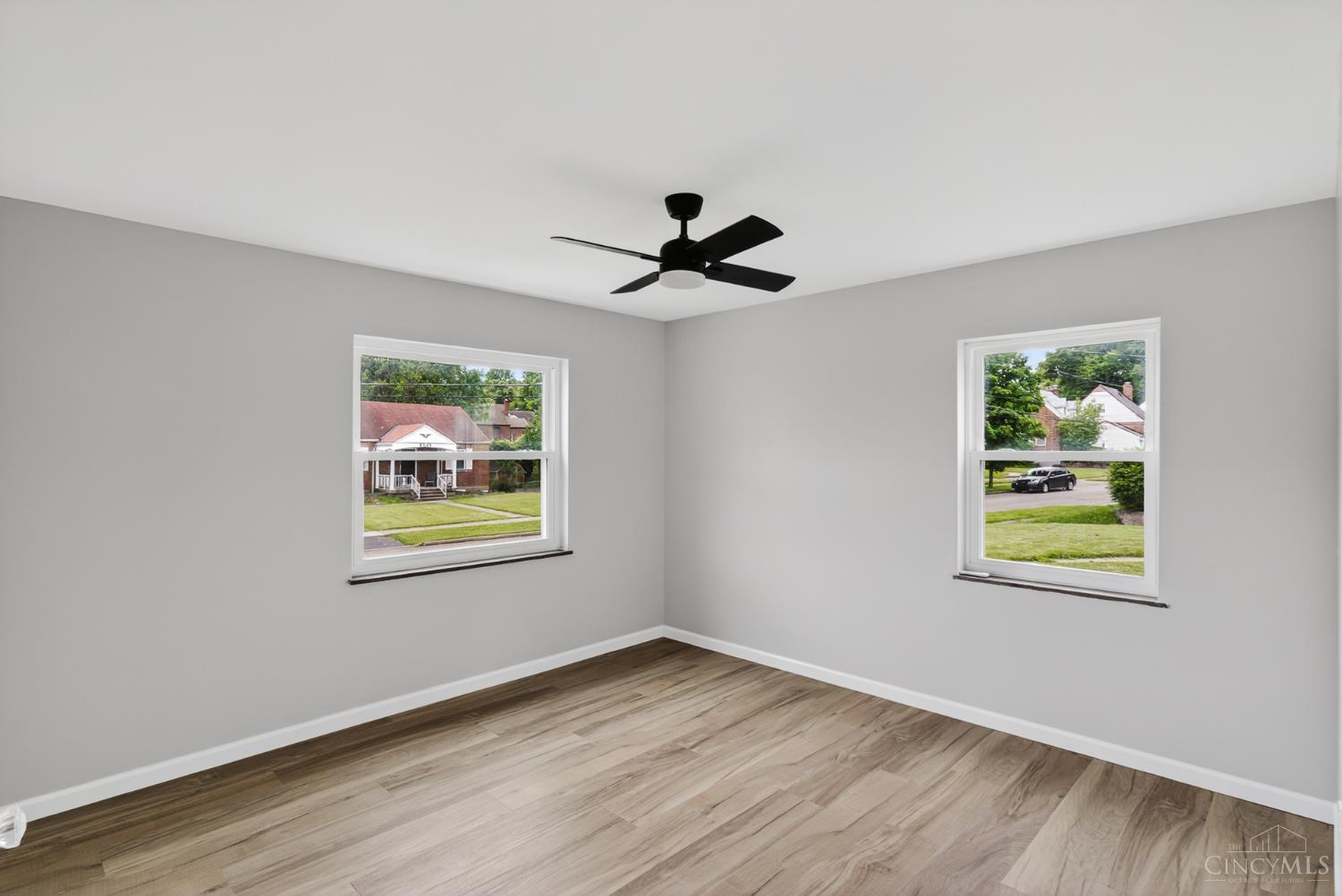 5544 Raceview Avenue, Green Twp, OH, 45248 — photo 18