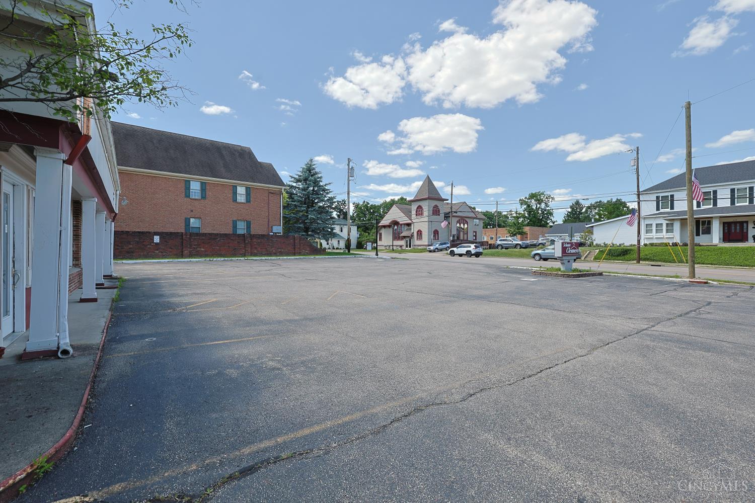 401 Loveland Avenue, Loveland, OH, 45140 — photo 11