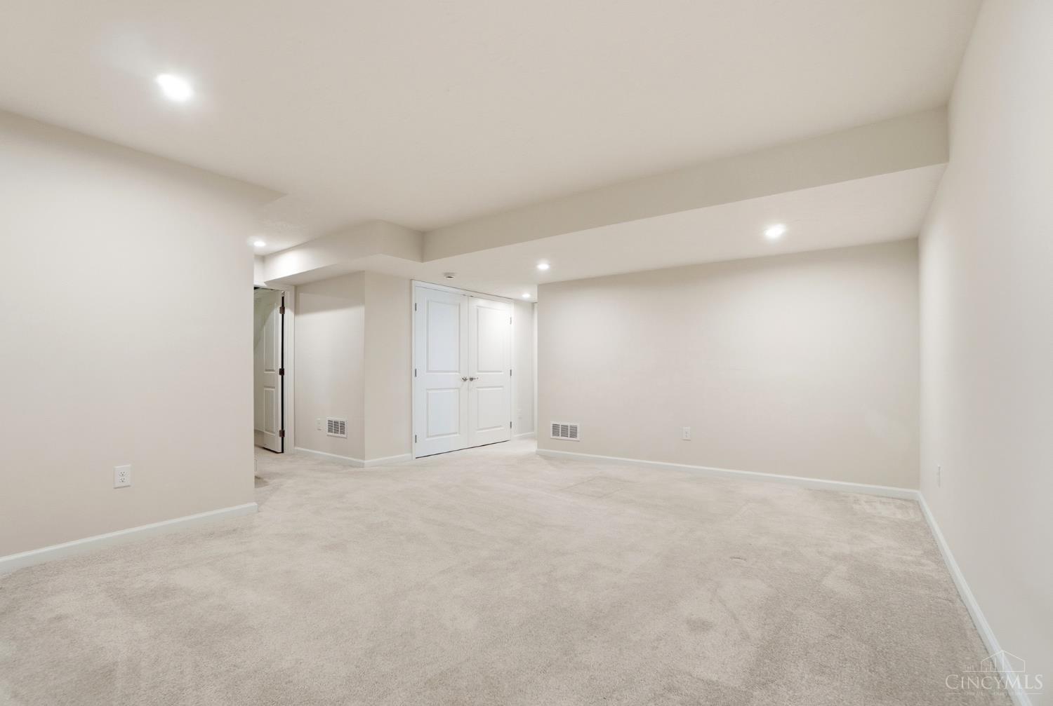 5989 Outlook Court, Hamilton Twp, OH, 45152 — photo 39