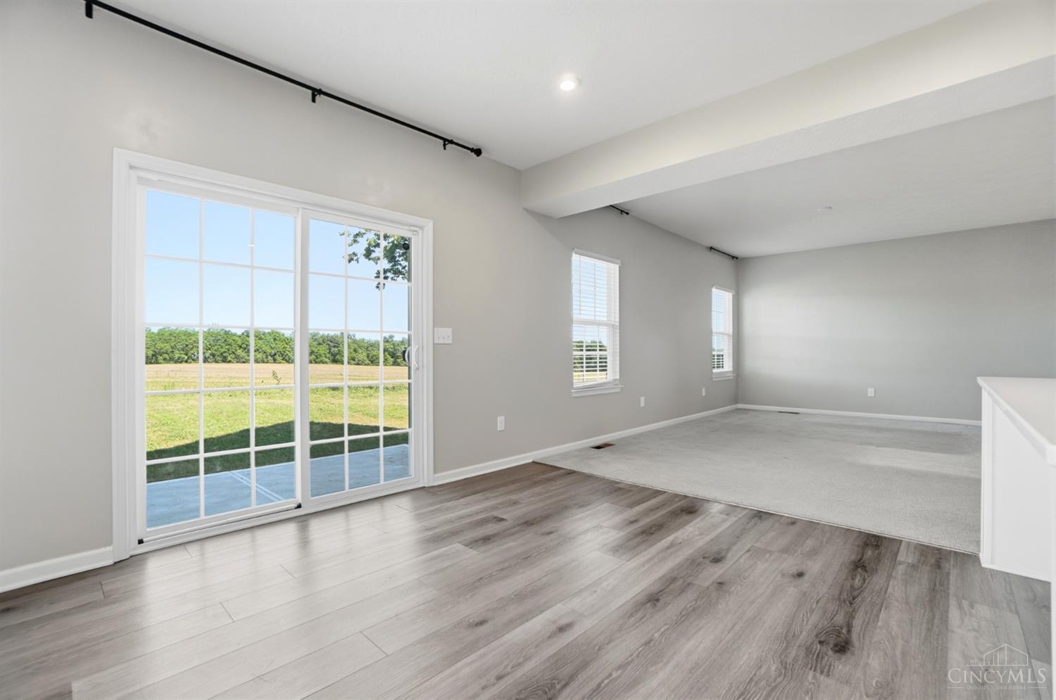 5989 Outlook Court, Hamilton Twp, OH, 45152 — photo 13