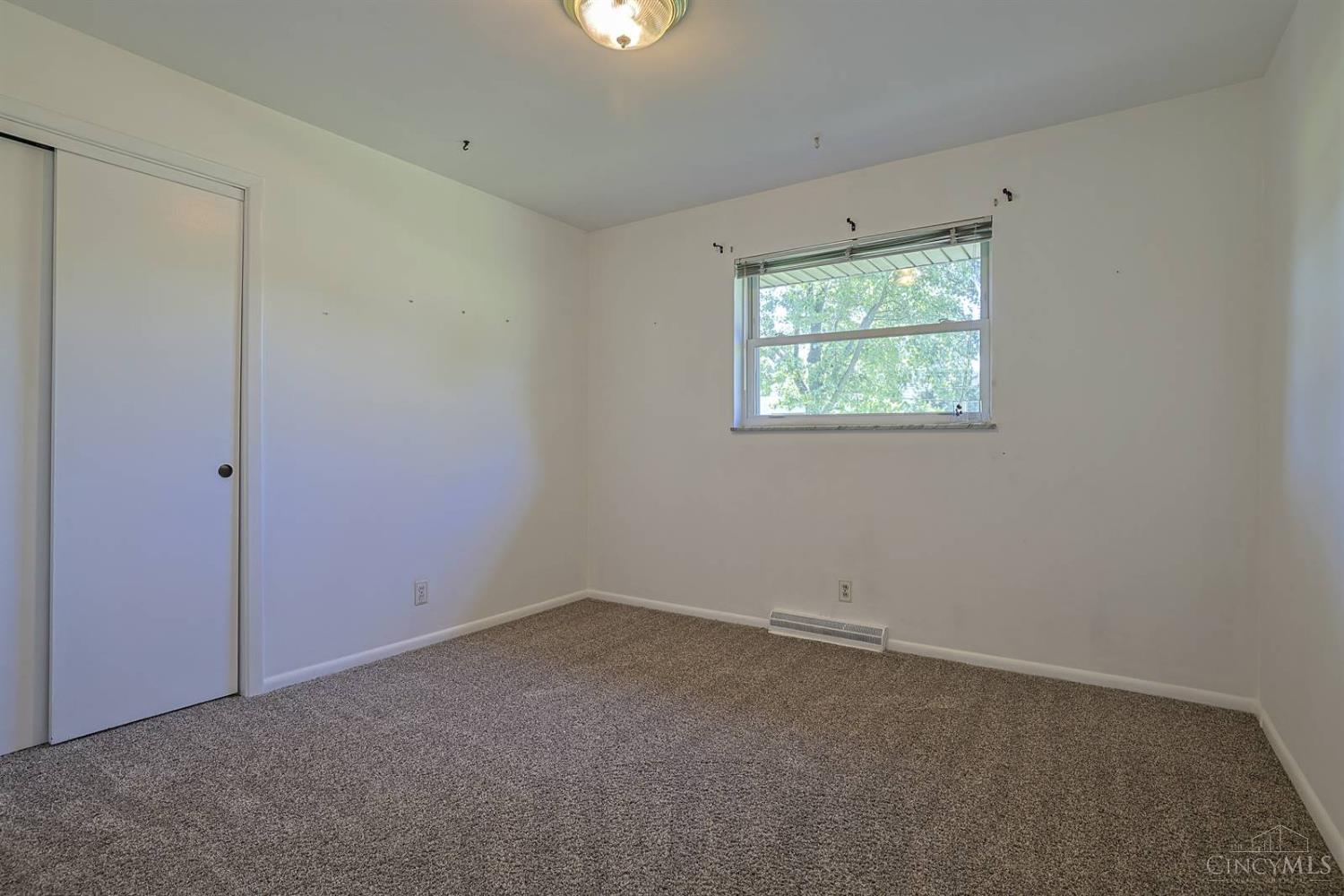 7266 Dimmick Road, West Chester, OH, 45069 — photo 22