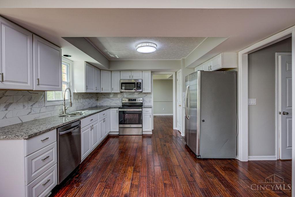 7497 Rolling Meadows Drive, West Chester, OH, 45069 — photo 14