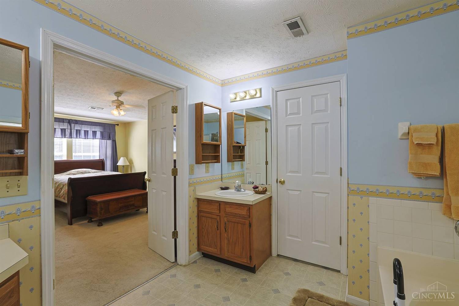 6714 Washington Circle, Middletown, OH, 45005 — photo 22
