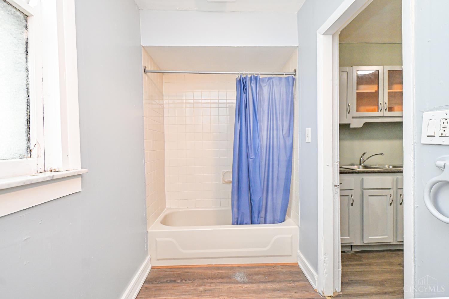 303 Walnut Street, Elmwood Place, OH, 45216 — photo 19