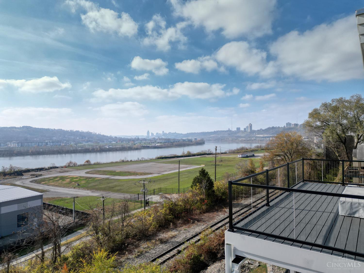 Homes for sale in Cincinnati, OH | 2851 Hoff Ave, Cincinnati, OH 45226 | MLS# 1881666