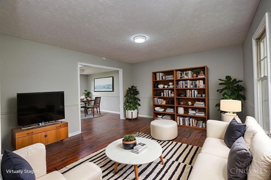 7497 Rolling Meadows Drive, West Chester, OH, 45069 — photo 5