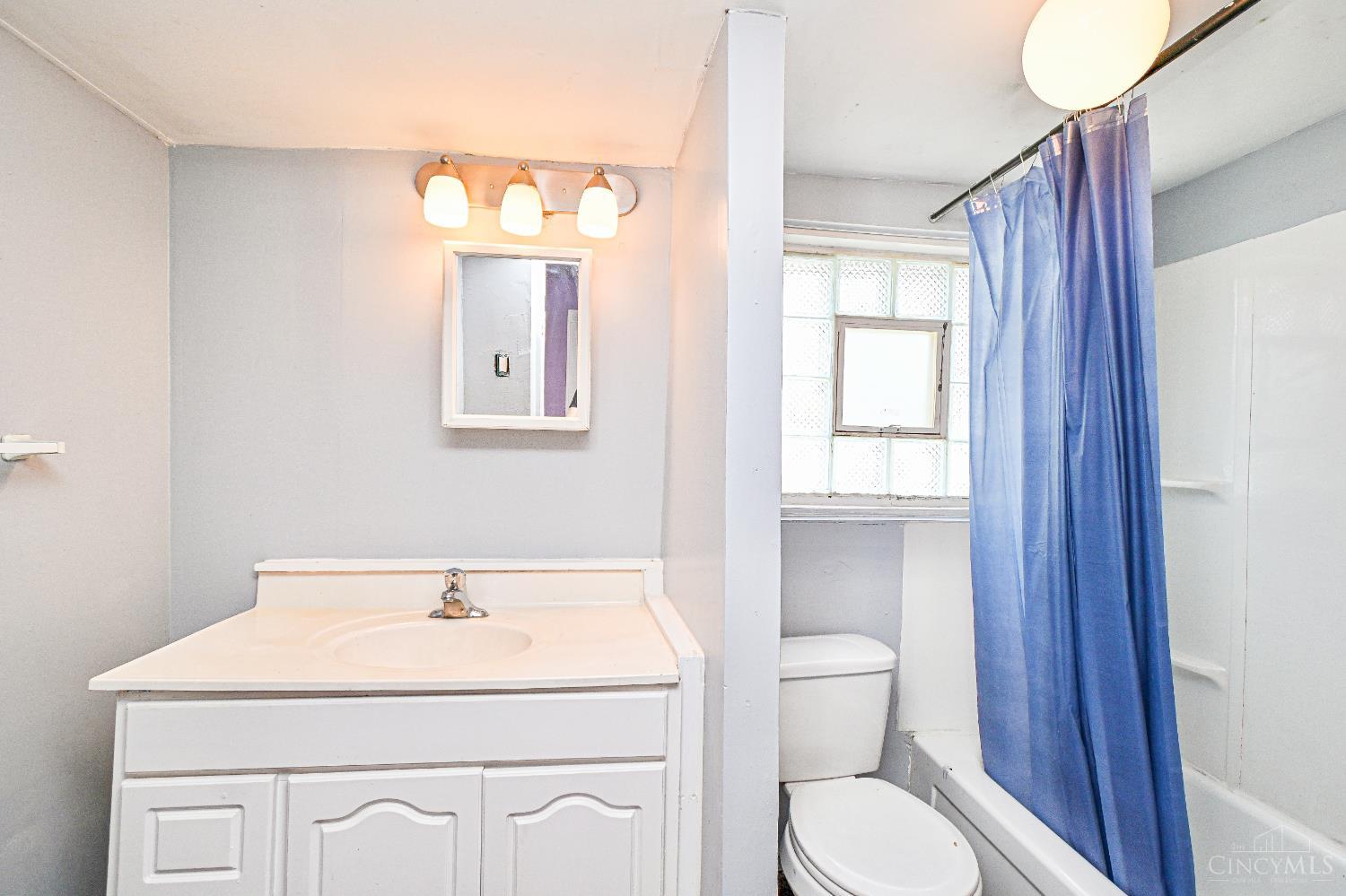 303 Walnut Street, Elmwood Place, OH, 45216 — photo 27