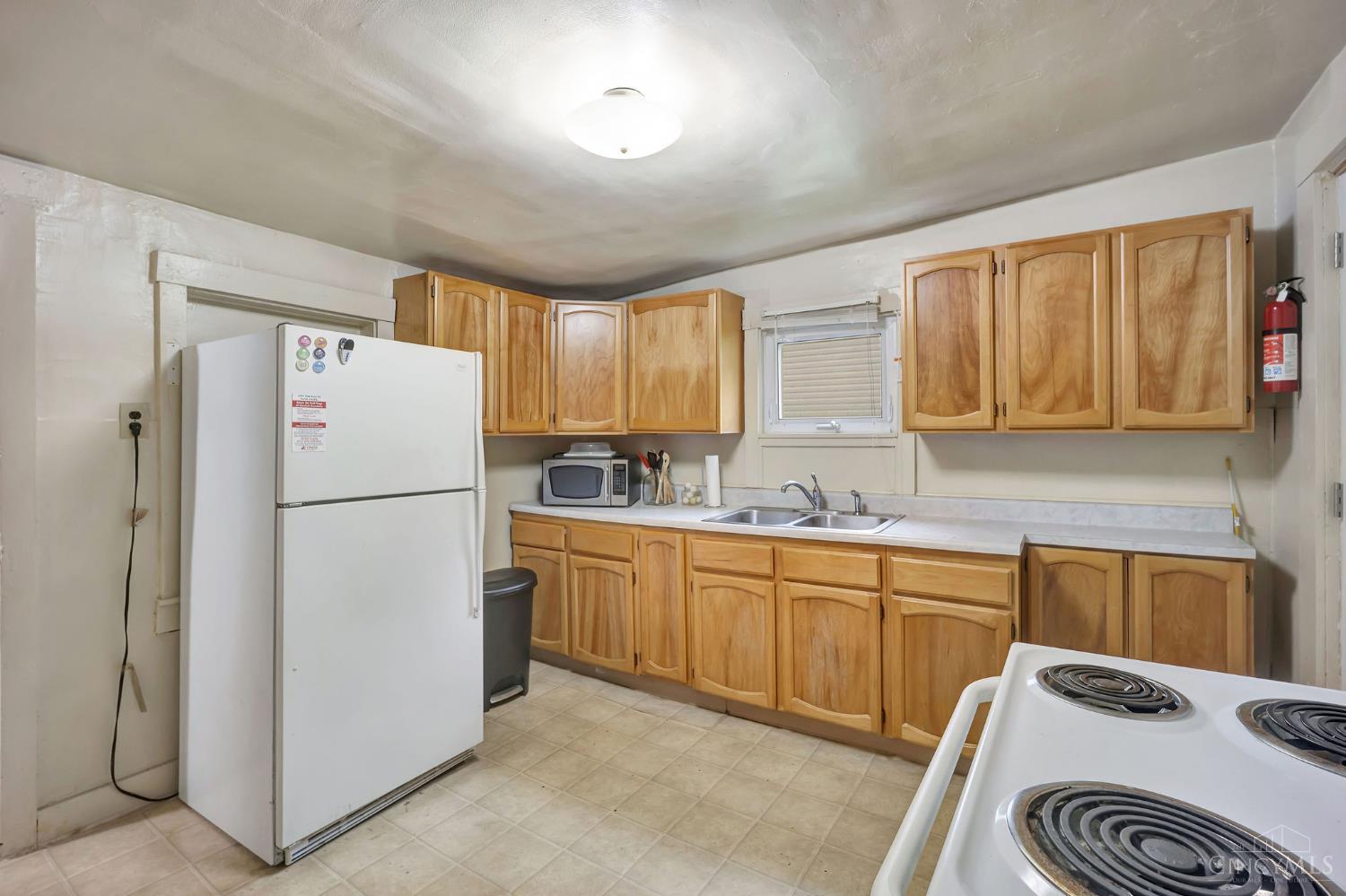 319 Elm Street, Oxford, OH, 45056 — photo 11