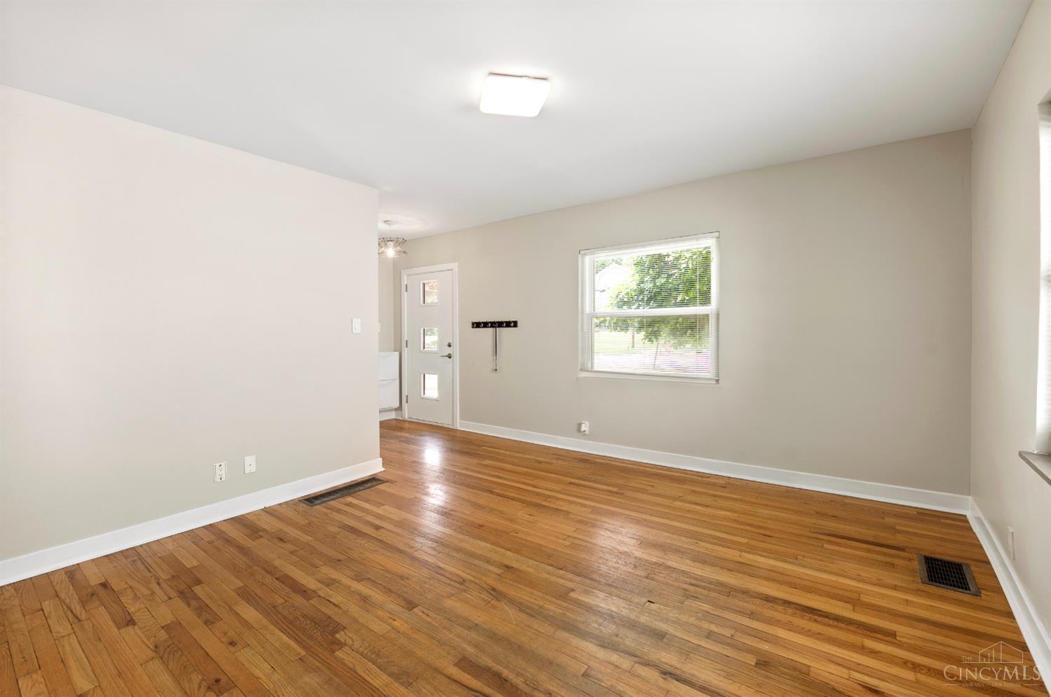 928 Oak Avenue, Wyoming, OH, 45215 — photo 5