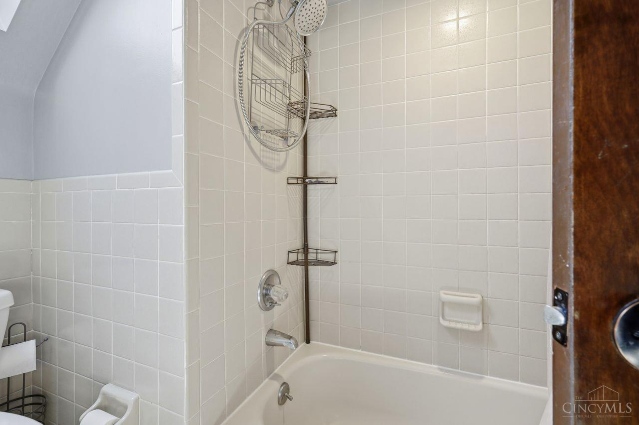 5651 Colerain Avenue, Cincinnati, OH, 45239 — photo 30