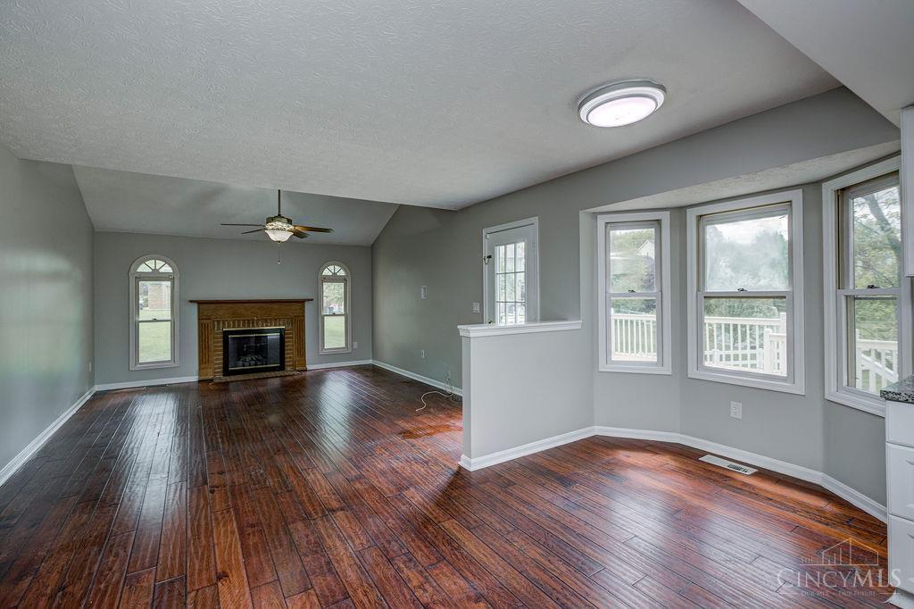 7497 Rolling Meadows Drive, West Chester, OH, 45069 — photo 17