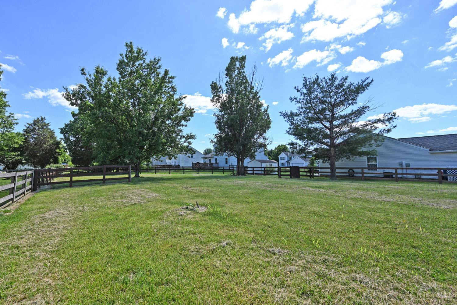1559 Clearbrook Lane, Batavia Twp, OH, 45102 — photo 5