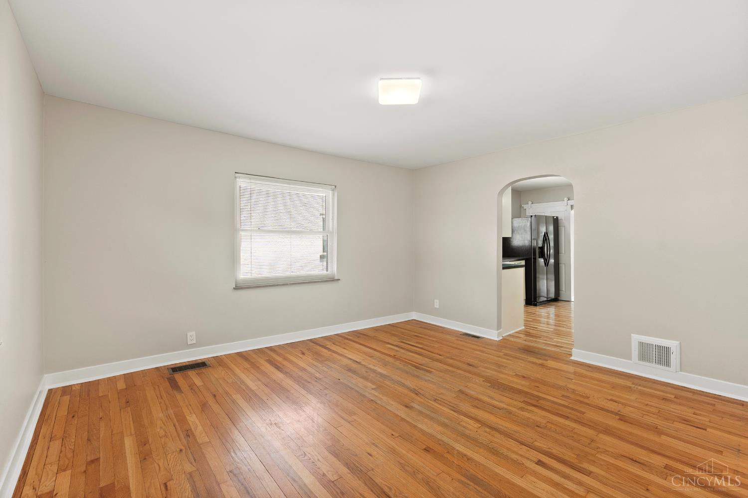 928 Oak Avenue, Wyoming, OH, 45215 — photo 3