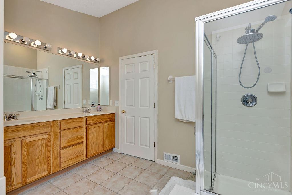 5742 Woodmansee Way, Liberty Twp, OH, 45044 — photo 24