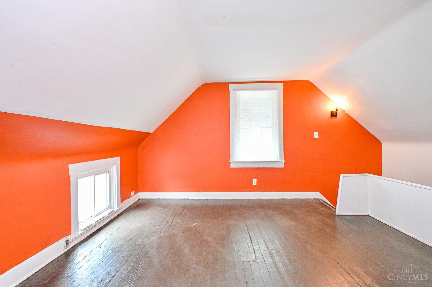 303 Walnut Street, Elmwood Place, OH, 45216 — photo 30