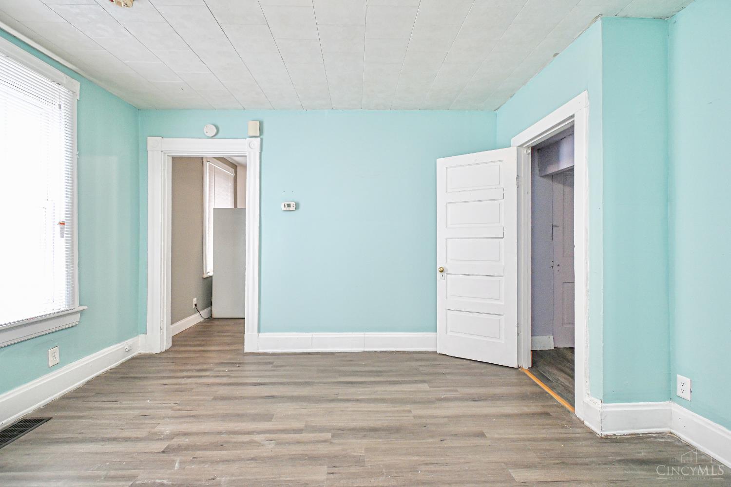 303 Walnut Street, Elmwood Place, OH, 45216 — photo 9