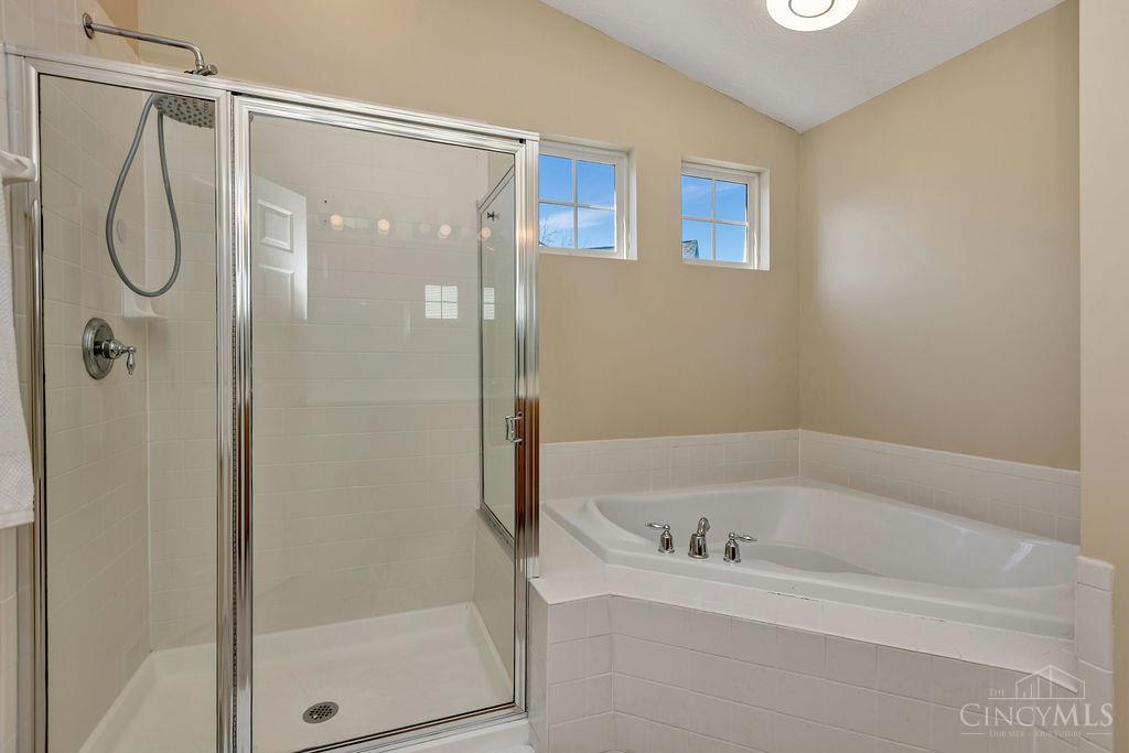 5742 Woodmansee Way, Liberty Twp, OH, 45044 — photo 21