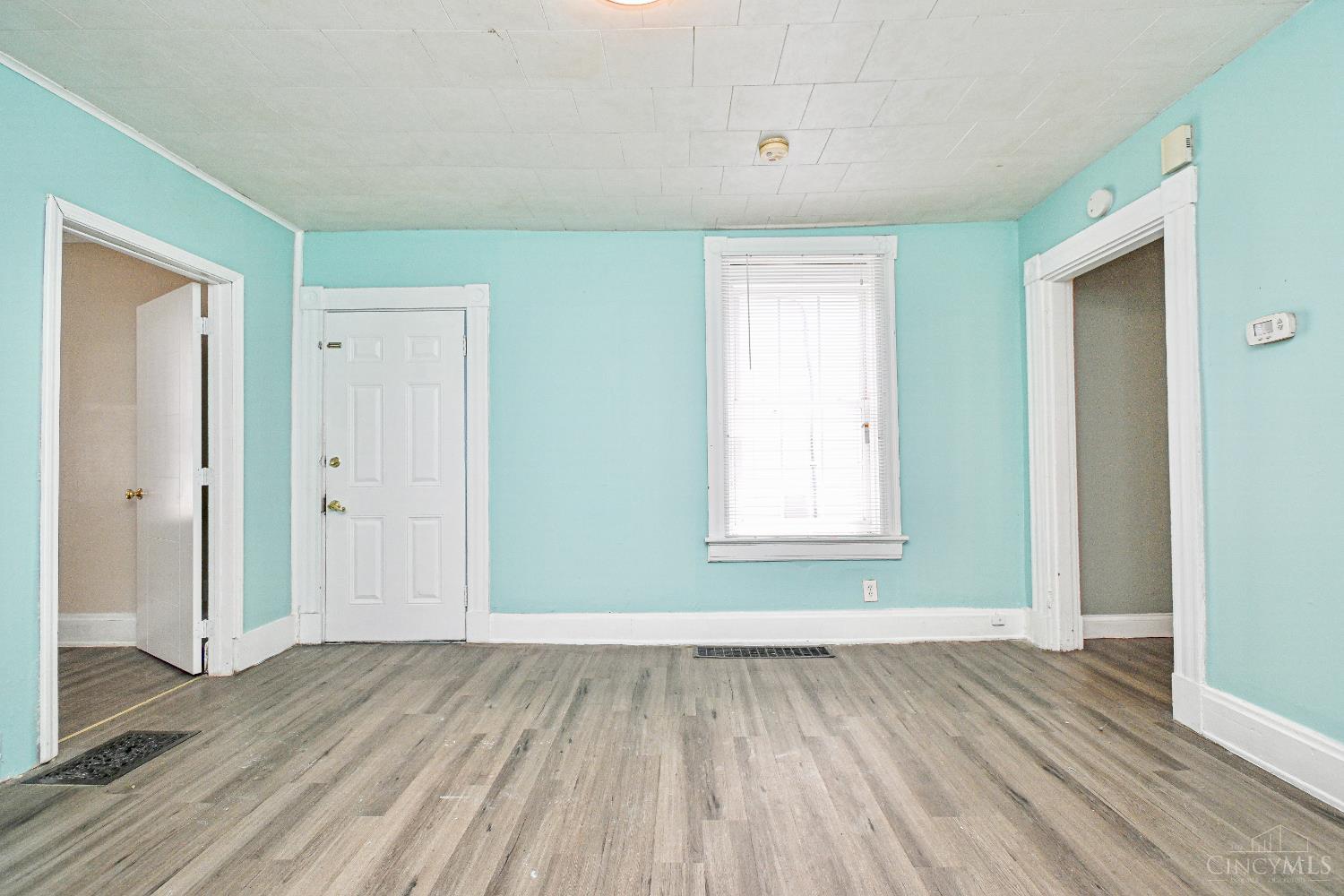 303 Walnut Street, Elmwood Place, OH, 45216 — photo 10