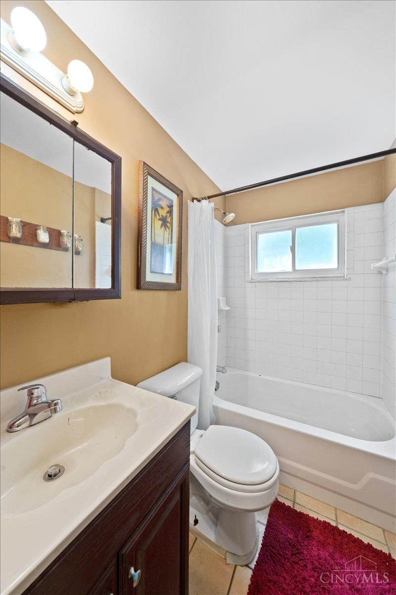 5455 Hyacinth Terrace, Green Twp, OH, 45248 — photo 19