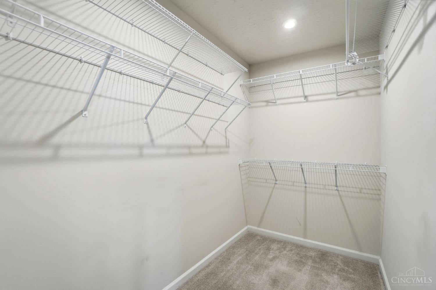 5989 Outlook Court, Hamilton Twp, OH, 45152 — photo 29