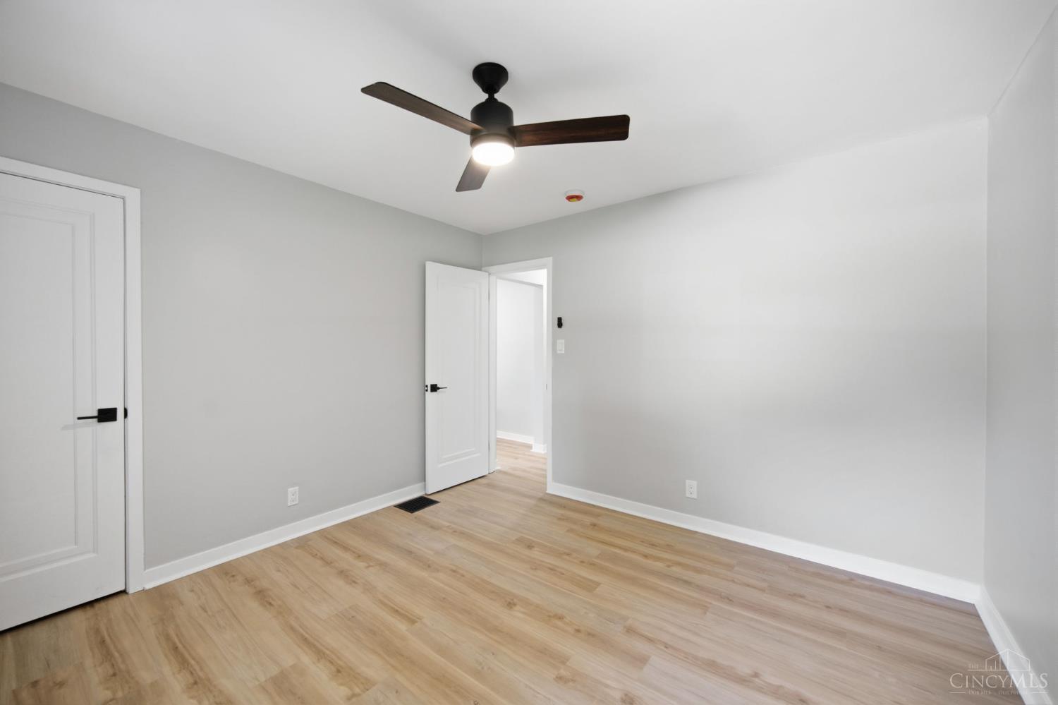 8801 Plainfield Road, Sycamore Twp, OH, 45236 — photo 35