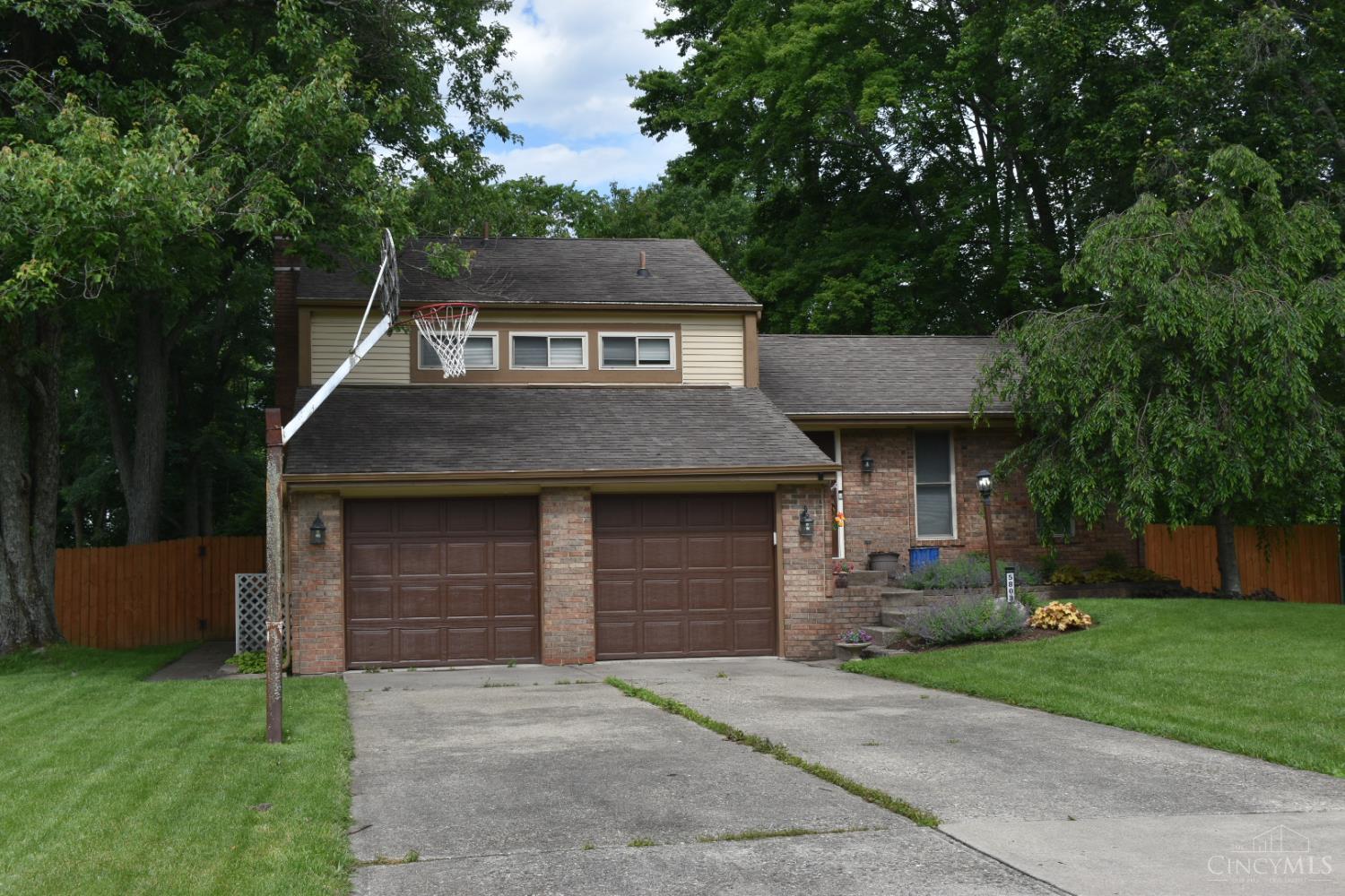 5803 Mt Vernon Drive, Miami Twp, OH, 45150 — photo 2