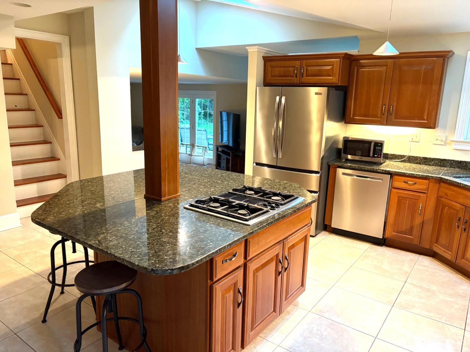 715 Brooks Avenue, Wyoming, OH, 45215 — photo 3