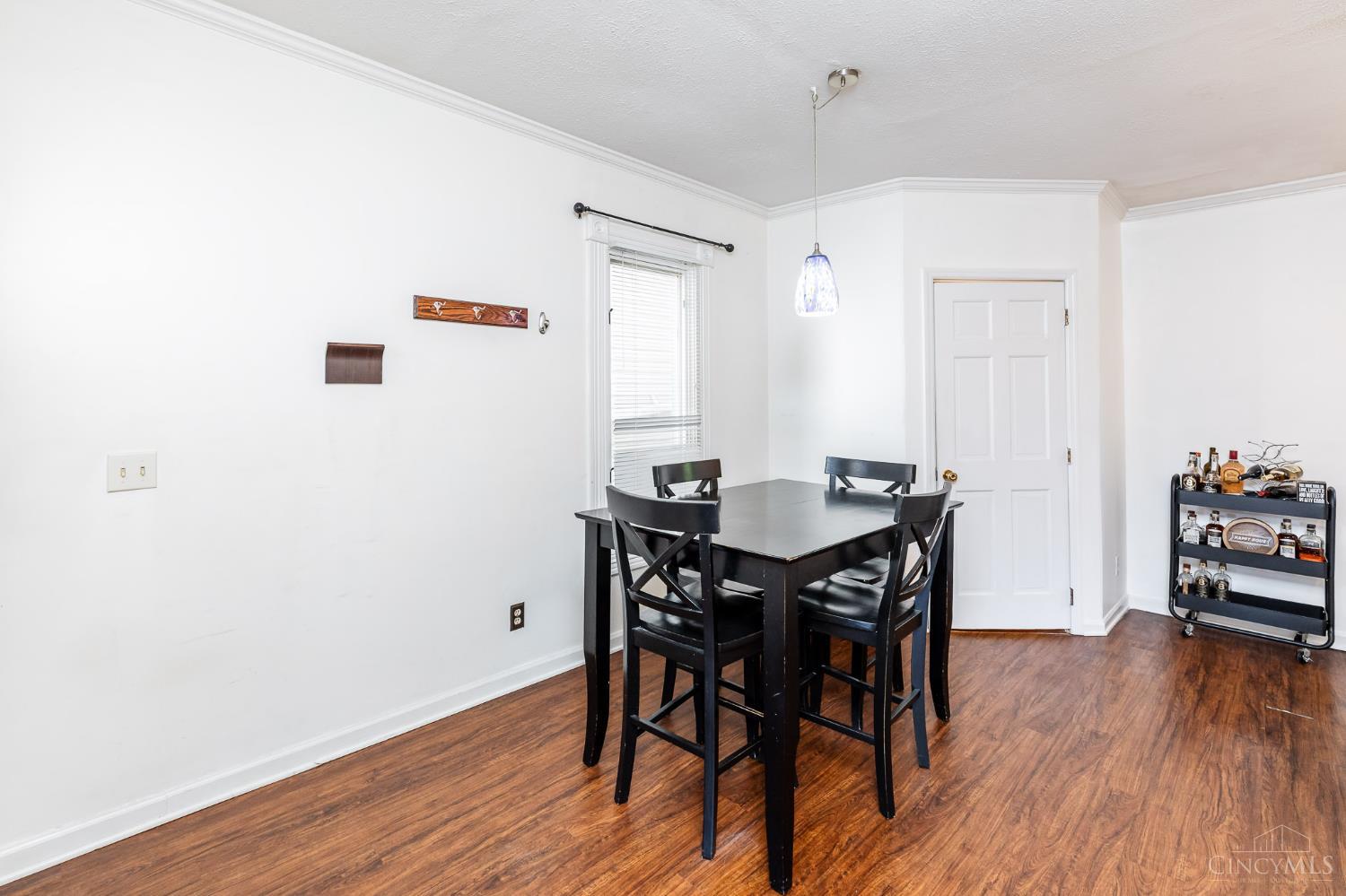 Homes for sale in Cincinnati, OH | 522 Hoge St, Cincinnati, OH 45226 | MLS# 1881954
