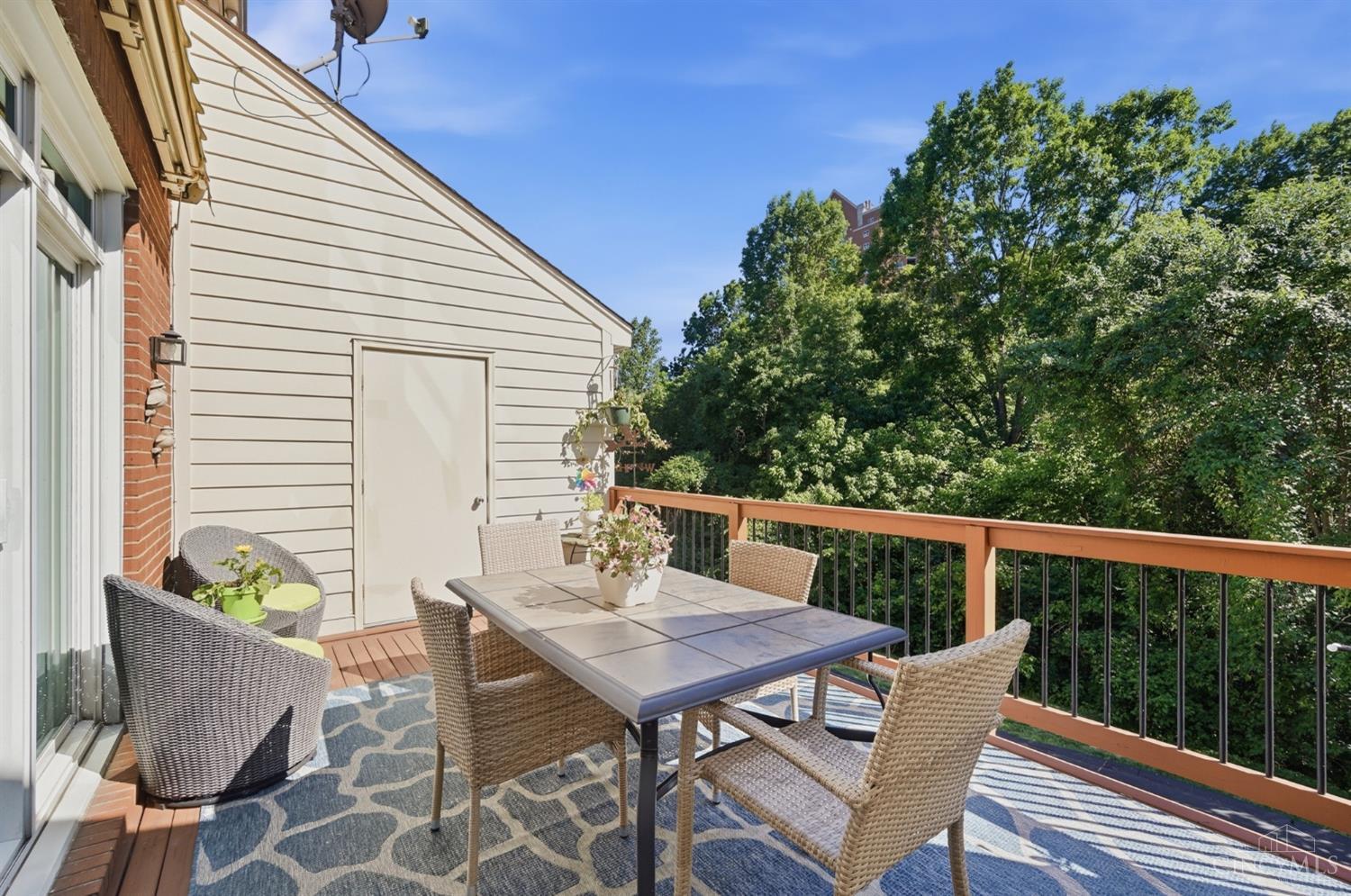 3415 Golden Avenue, Cincinnati, OH, 45226 — photo 36