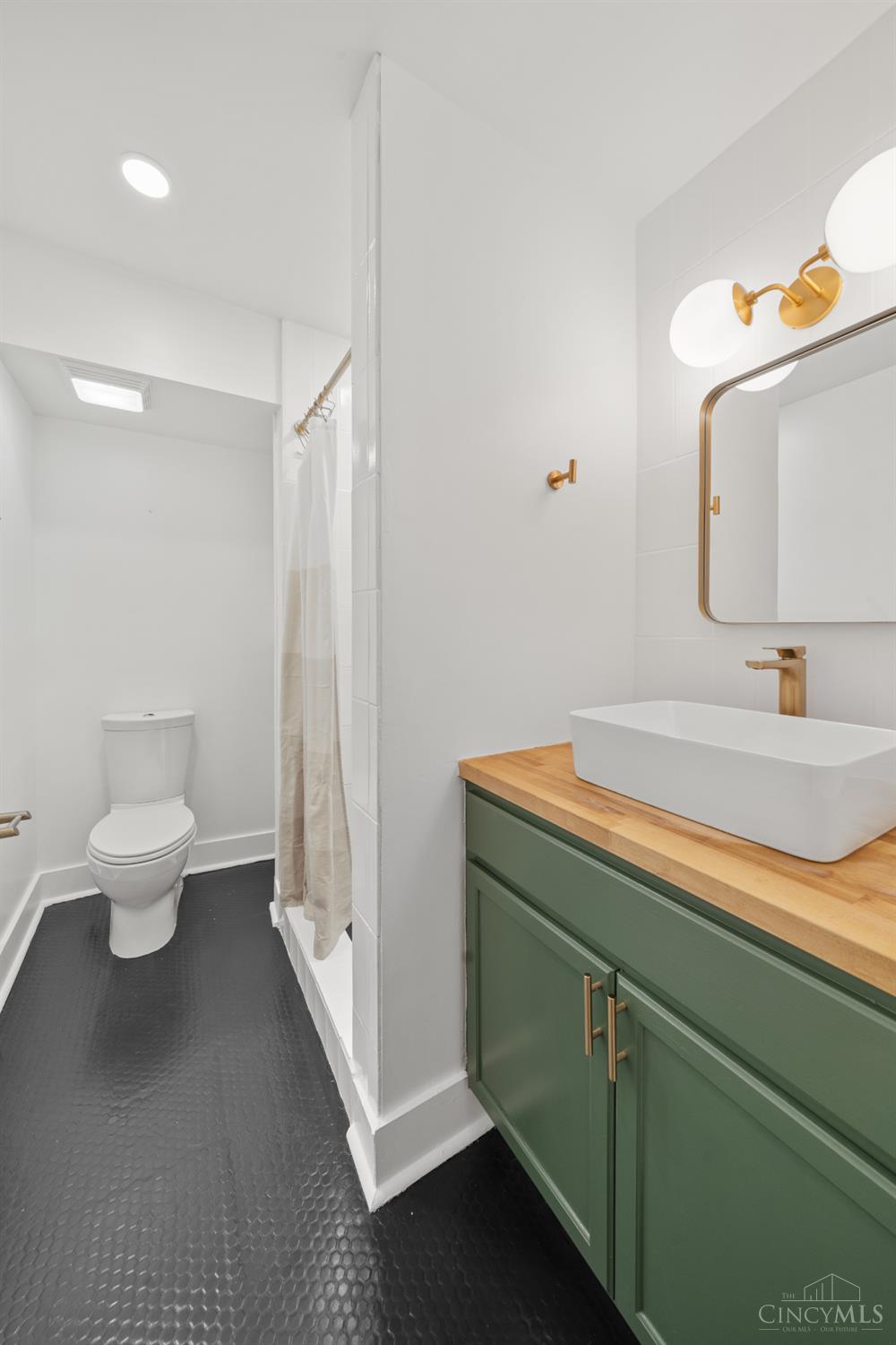 15 Fifteenth Street #B4, Cincinnati, OH, 45202 — photo 17