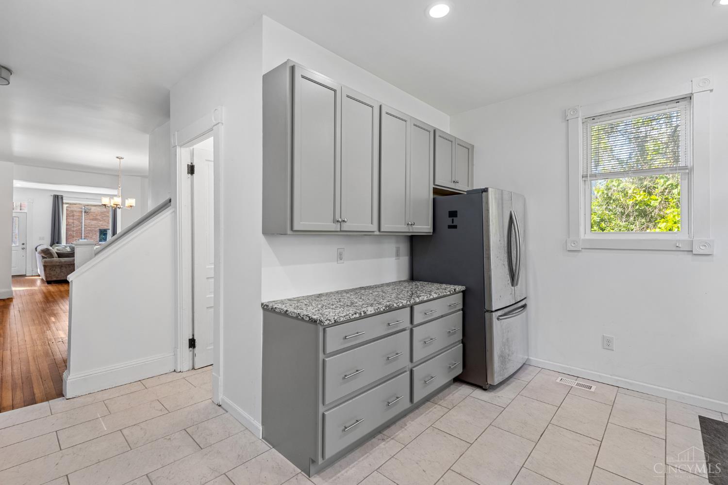 249 McCullough Street, Cincinnati, OH, 45226 — photo 9