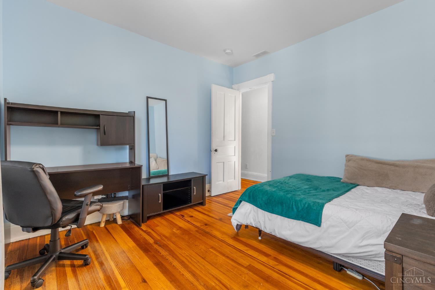 249 McCullough Street, Cincinnati, OH, 45226 — photo 19