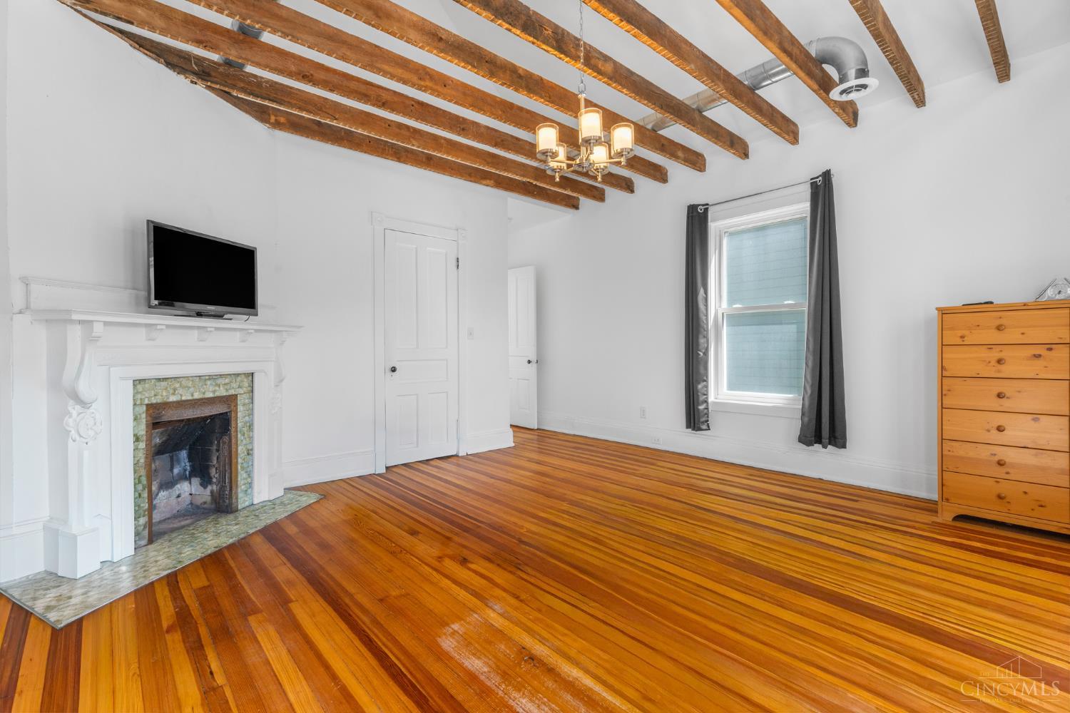 249 McCullough Street, Cincinnati, OH, 45226 — photo 13