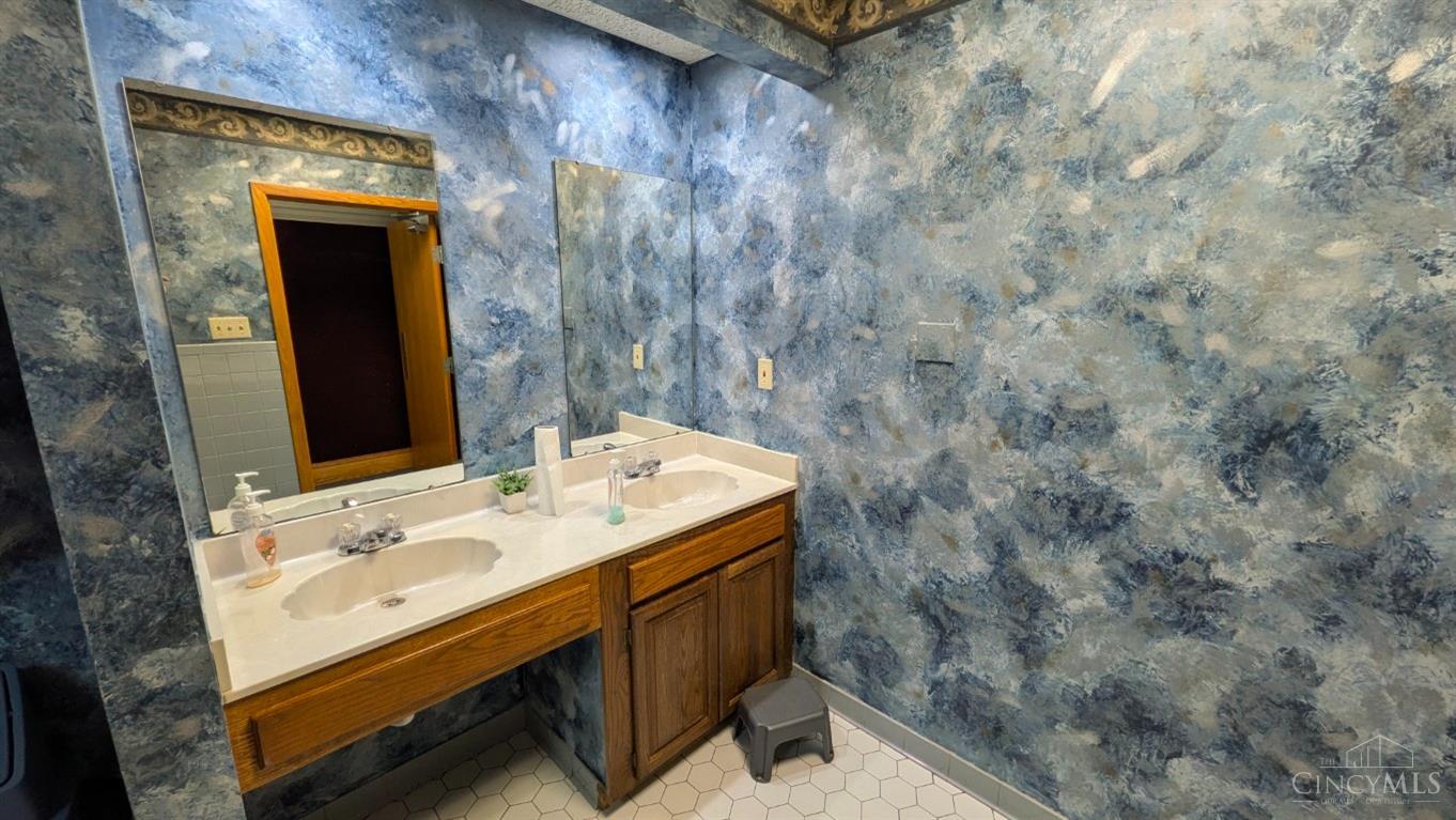 5629 Bridgetown Road, Green Twp, OH, 45248 — photo 18