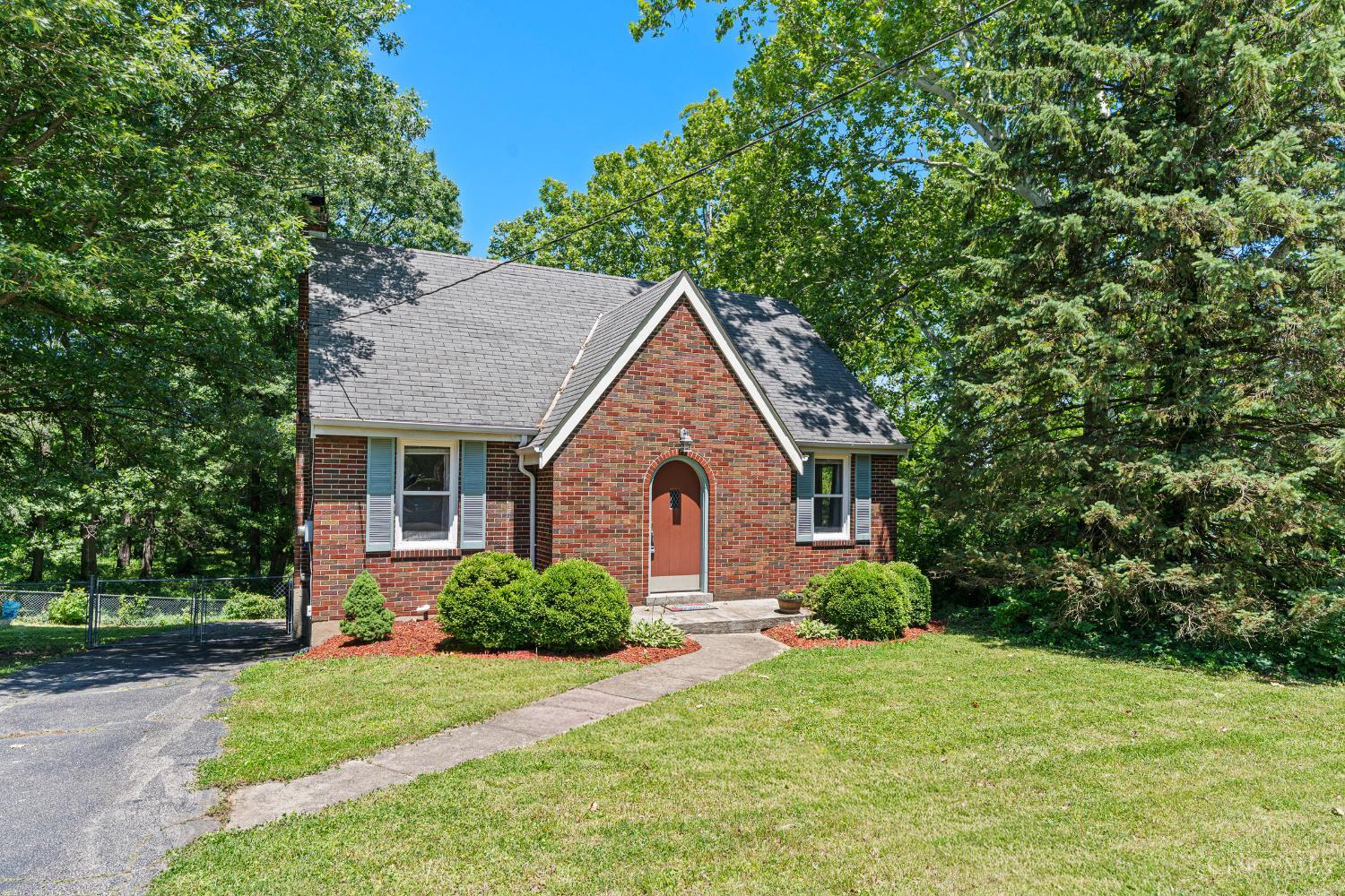 Homes for sale in Green Twp, OH | 3028 Diehl Rd, Green Twp, OH 45211 | MLS# 1881707