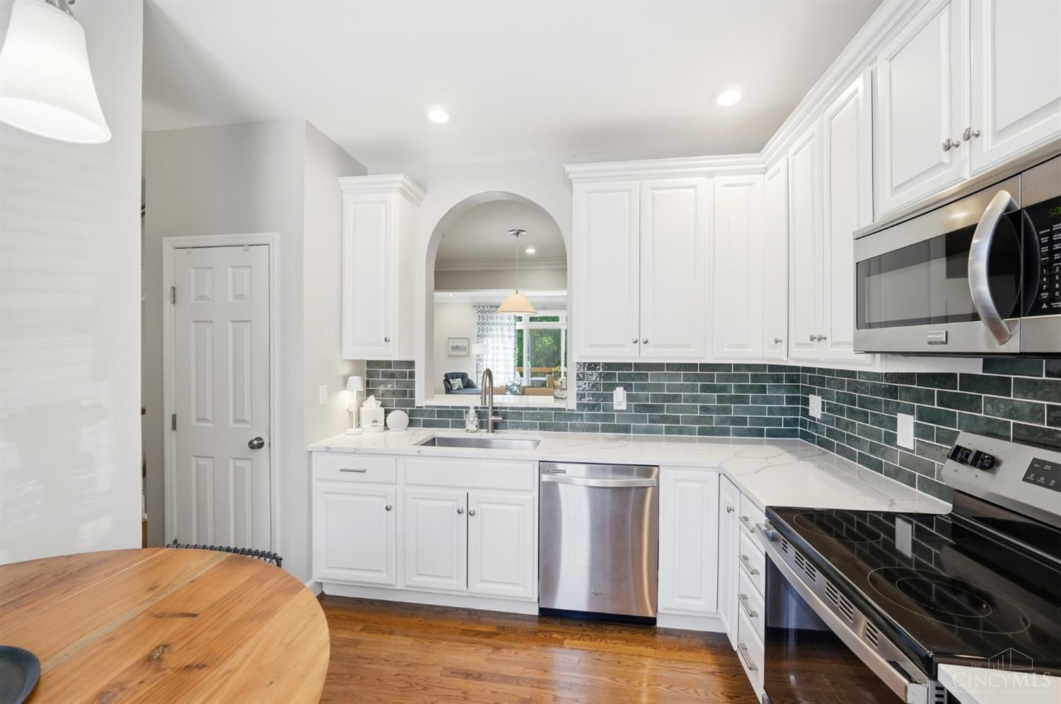 3415 Golden Avenue, Cincinnati, OH, 45226 — photo 14