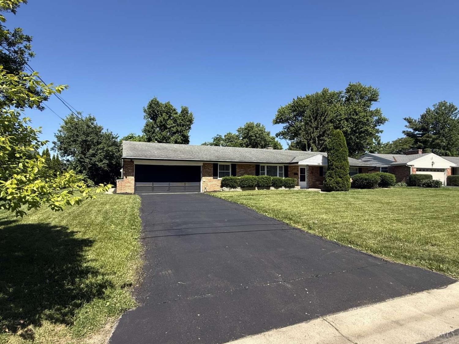 8903 Cavalier Drive, Springfield Twp., OH, 45231 — photo 2