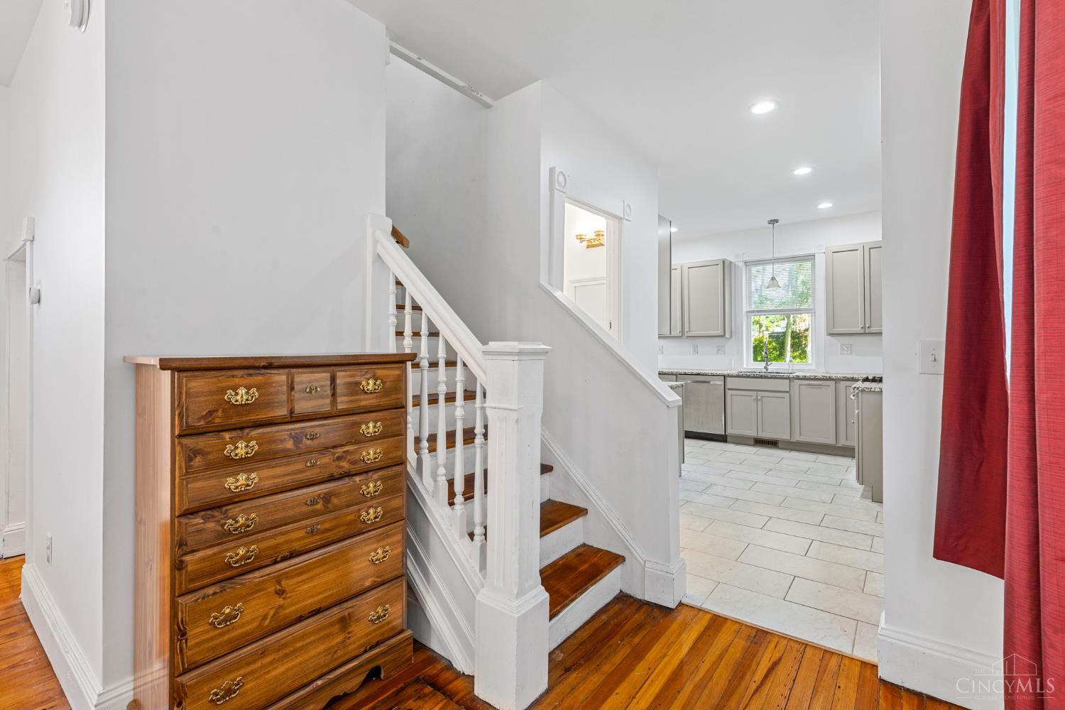 249 McCullough Street, Cincinnati, OH, 45226 — photo 11
