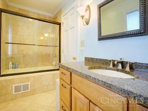715 Brooks Avenue, Wyoming, OH, 45215 — photo 15