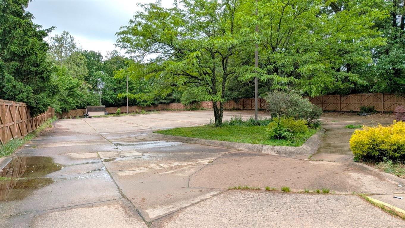 5629 Bridgetown Road, Green Twp, OH, 45248 — photo 22
