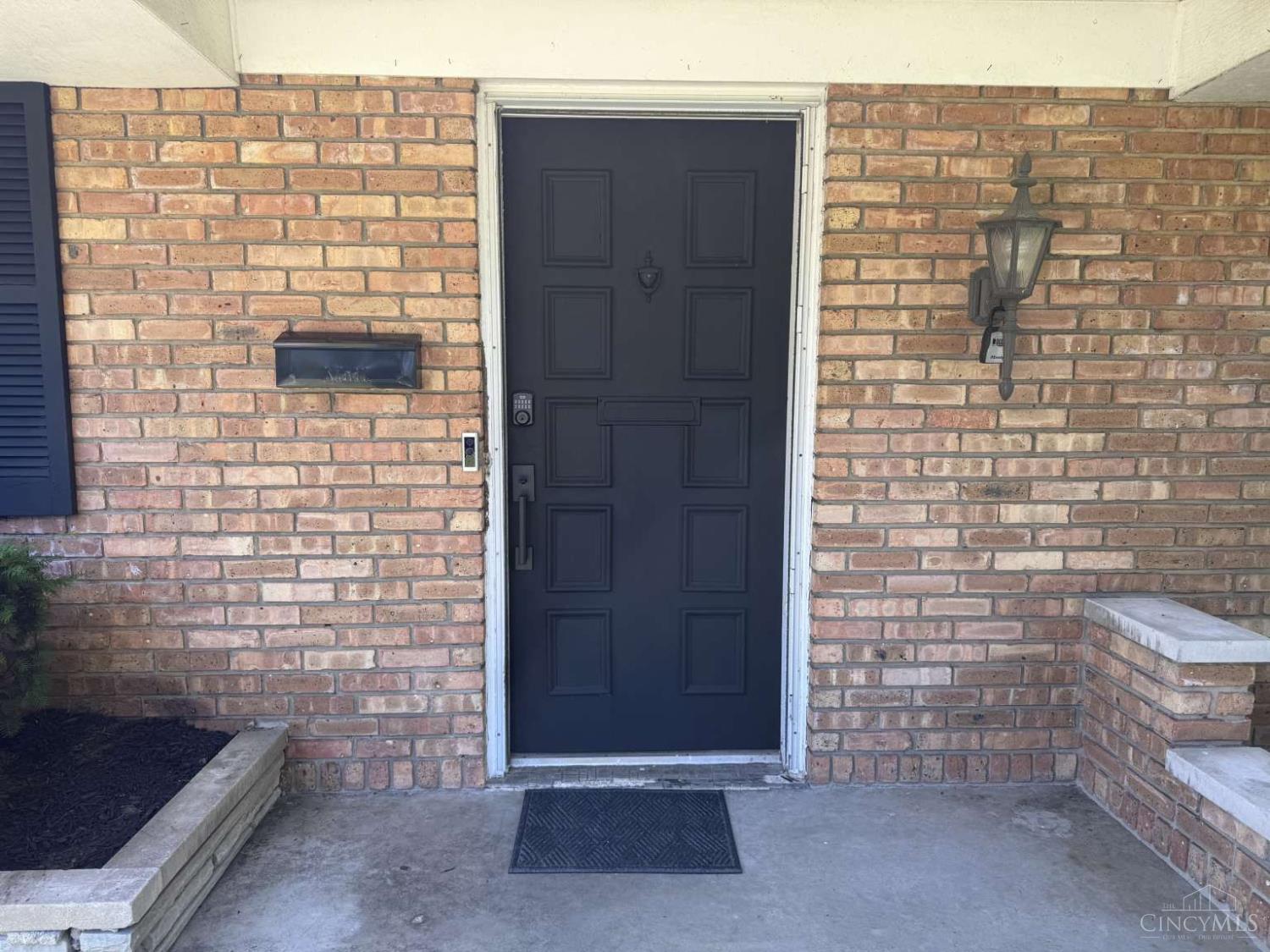 8903 Cavalier Drive, Springfield Twp., OH, 45231 — photo 3