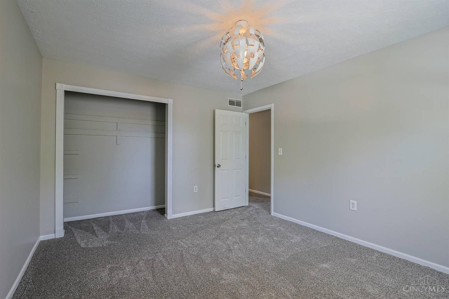 6149 Eddington Drive, Liberty Twp, OH, 45044 — photo 31