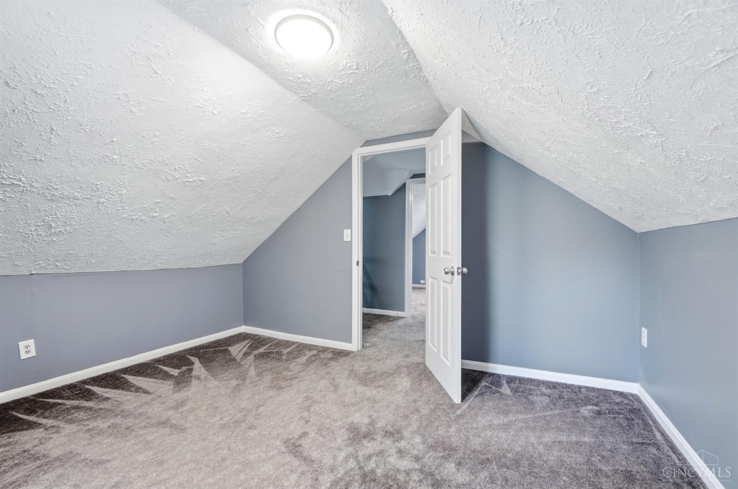 2721 Hyde Park Avenue, Cincinnati, OH, 45209 — photo 16