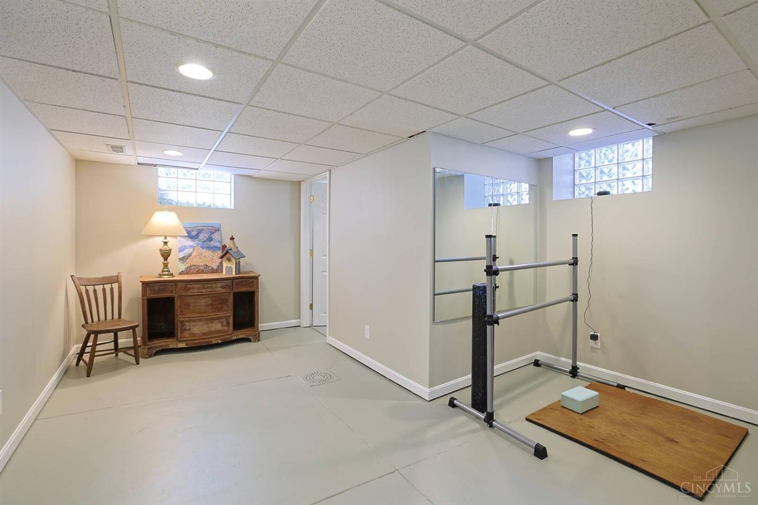 1581 Wittekind Terrace, Cincinnati, OH, 45224 — photo 27