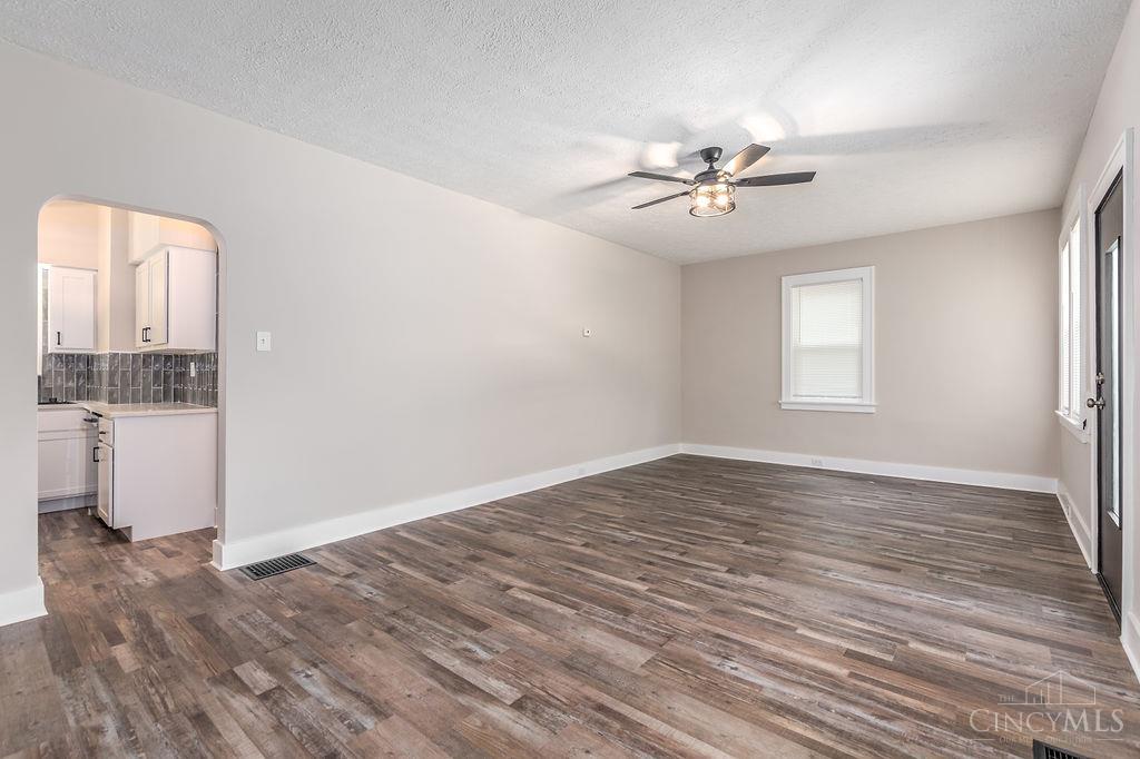 6414 Catalpa Avenue, North College Hill, OH, 45239 — photo 11