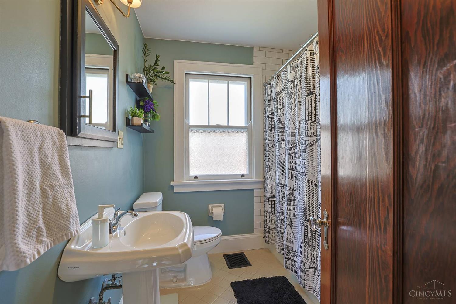 1581 Wittekind Terrace, Cincinnati, OH, 45224 — photo 33