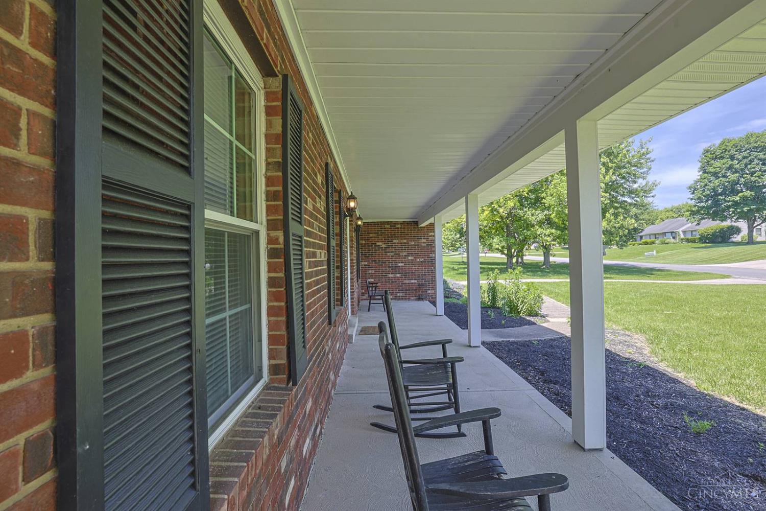 6149 Eddington Drive, Liberty Twp, OH, 45044 — photo 4