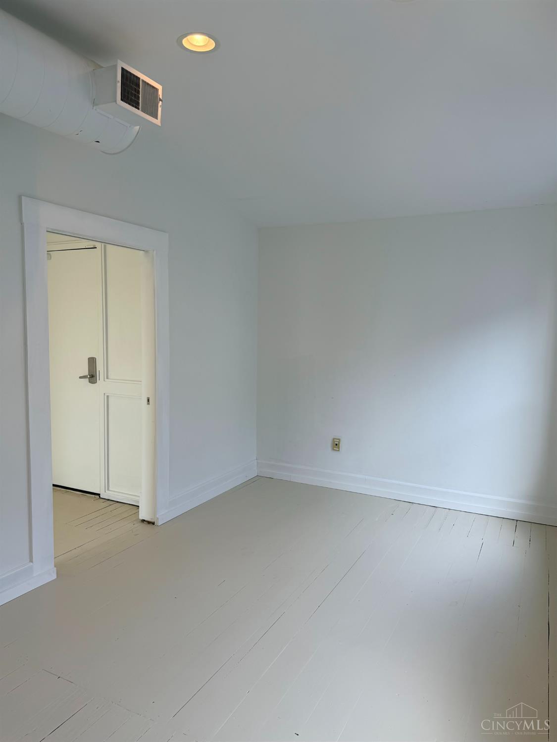 4 Sycamore Street #4, Cincinnati, OH, 45202 — photo 17