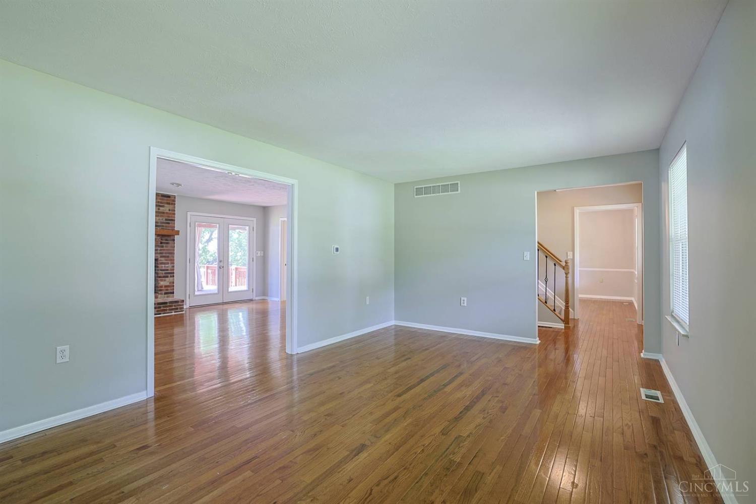 6149 Eddington Drive, Liberty Twp, OH, 45044 — photo 10