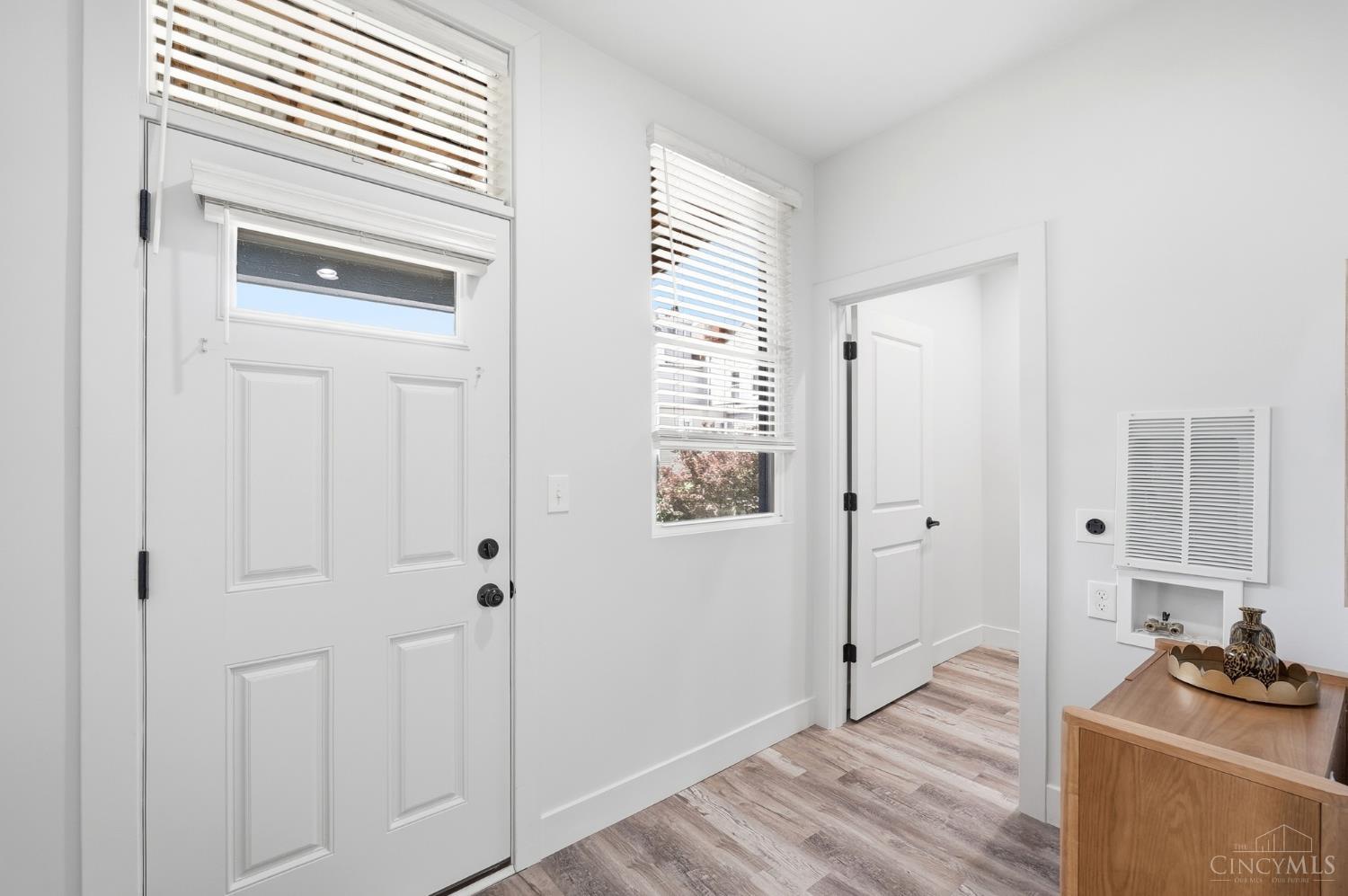 951 Parkside Place, Cincinnati, OH, 45202 — photo 34